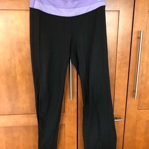 Lululemon sz 10 black yoga pants